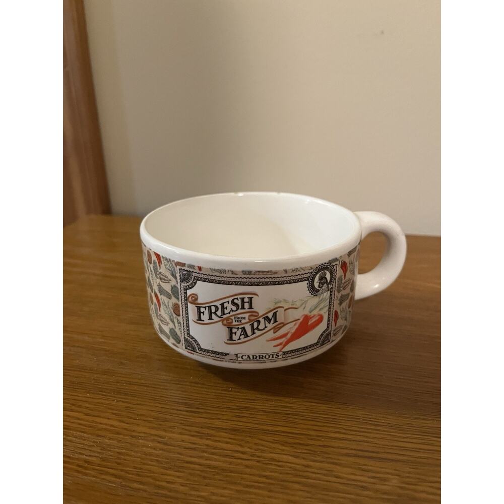 SOUP MUG HOUSTON HARVEST FRESH FROM THE FARM SOUP MUG WITH CARROTS AND PEAS